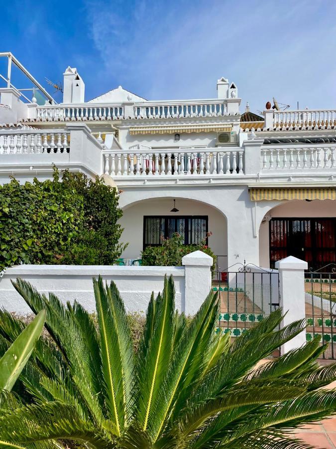 Apartamento Frontal Al Mar - Torrox Costa Kültér fotó