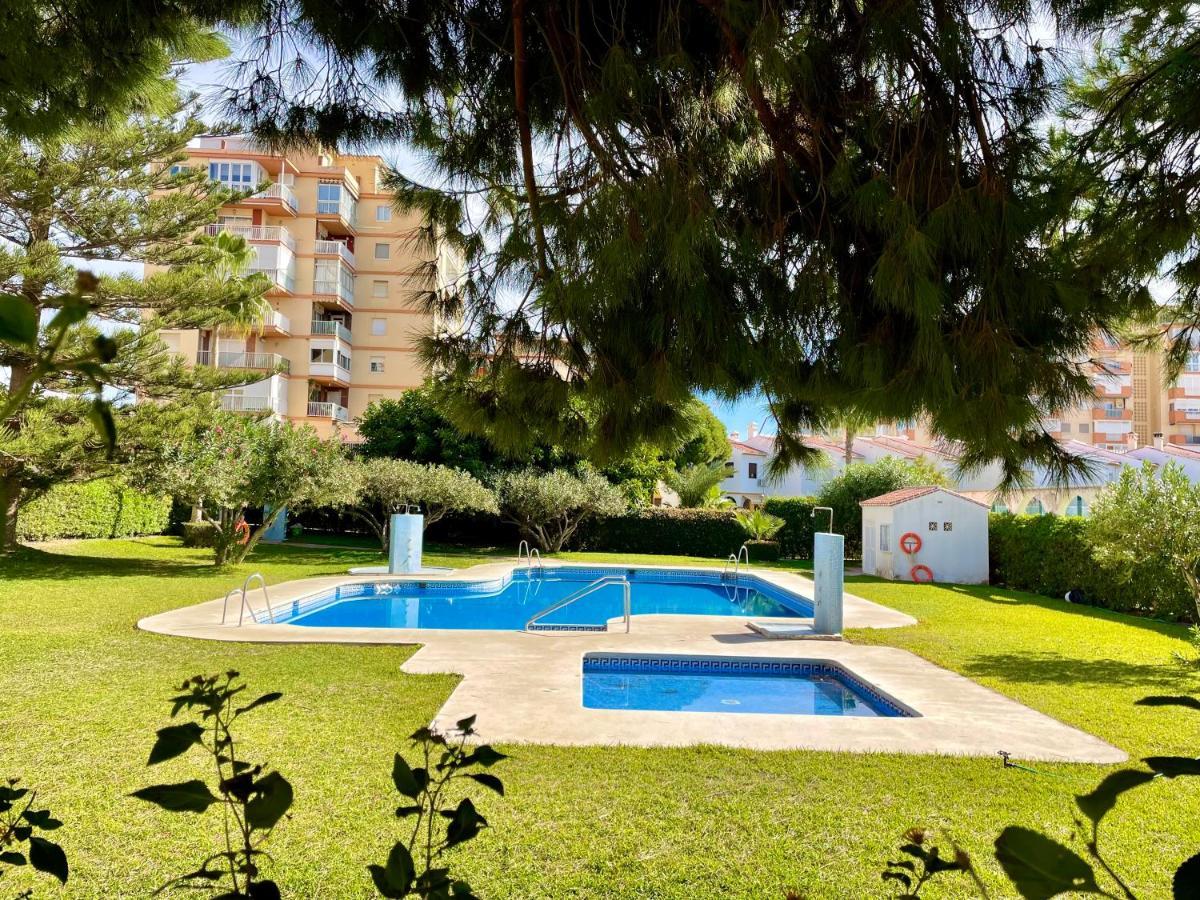 Apartamento Frontal Al Mar - Torrox Costa Kültér fotó