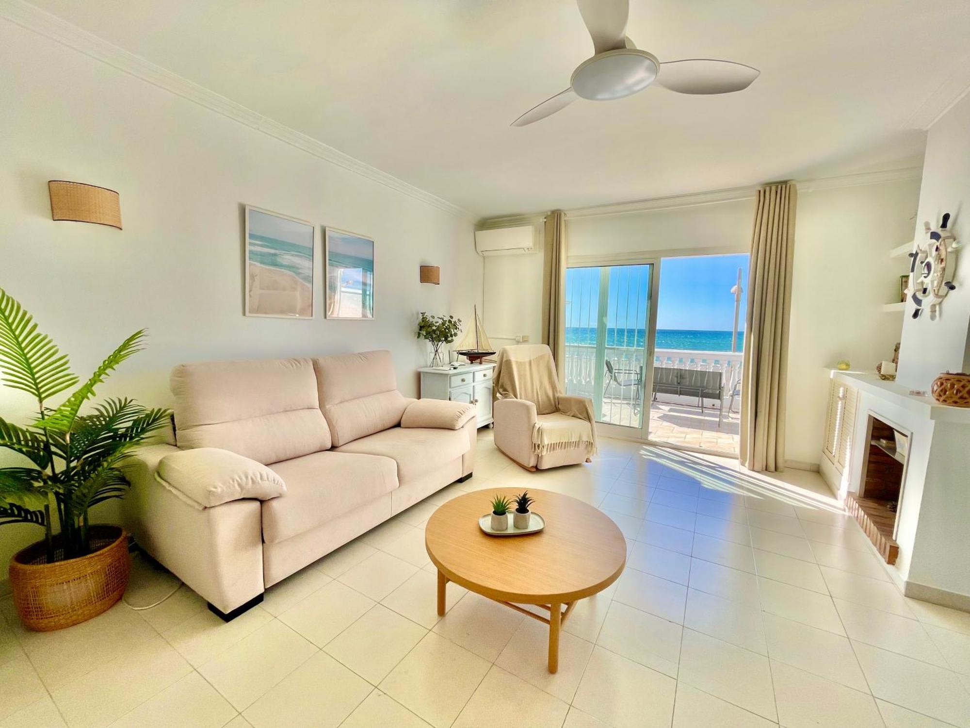 Apartamento Frontal Al Mar - Torrox Costa Kültér fotó
