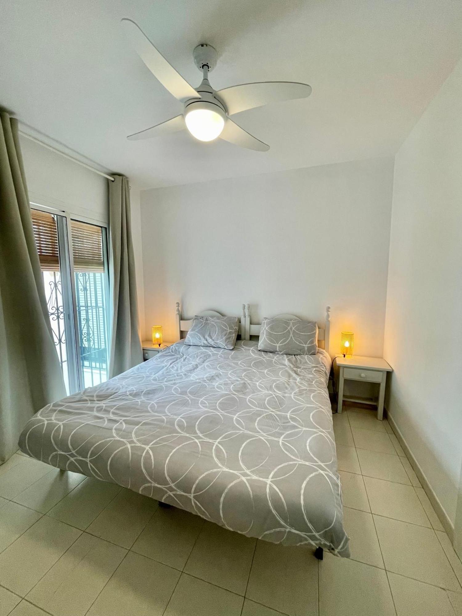 Apartamento Frontal Al Mar - Torrox Costa Kültér fotó